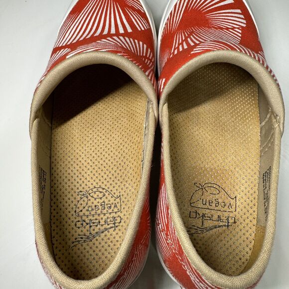 Dansko Vegan Volley Chino Palm Women EU 38 US 7.5-8 Red Canvas Slip On Clogs EUC - Picture 7 of 13